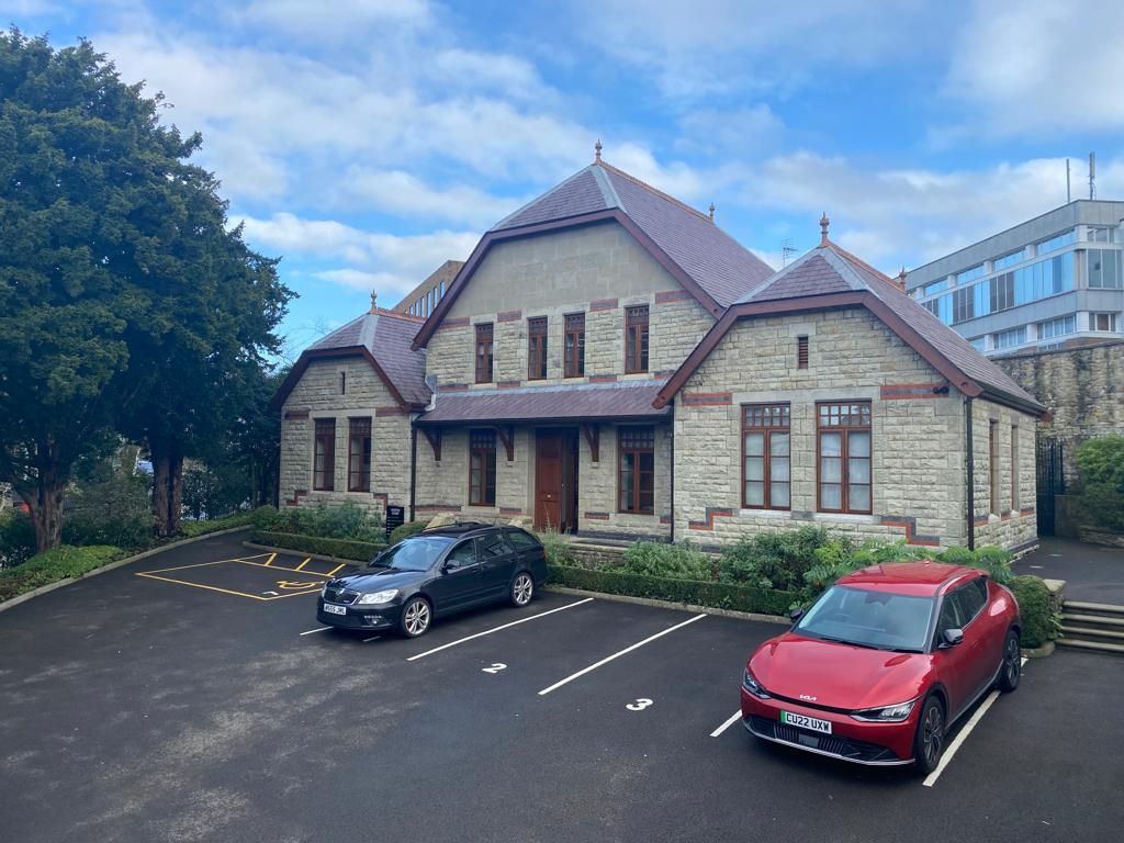 Office to let in Prestigious Office Suite, Nolton Court, Nolton Street