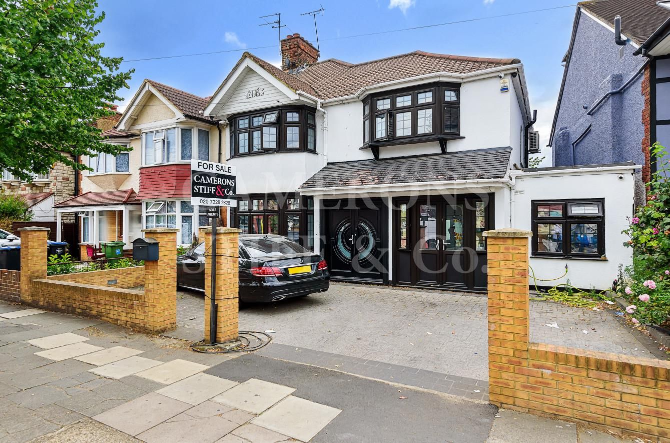 4 bed property for sale in Park Avenue North, London NW10 Zoopla