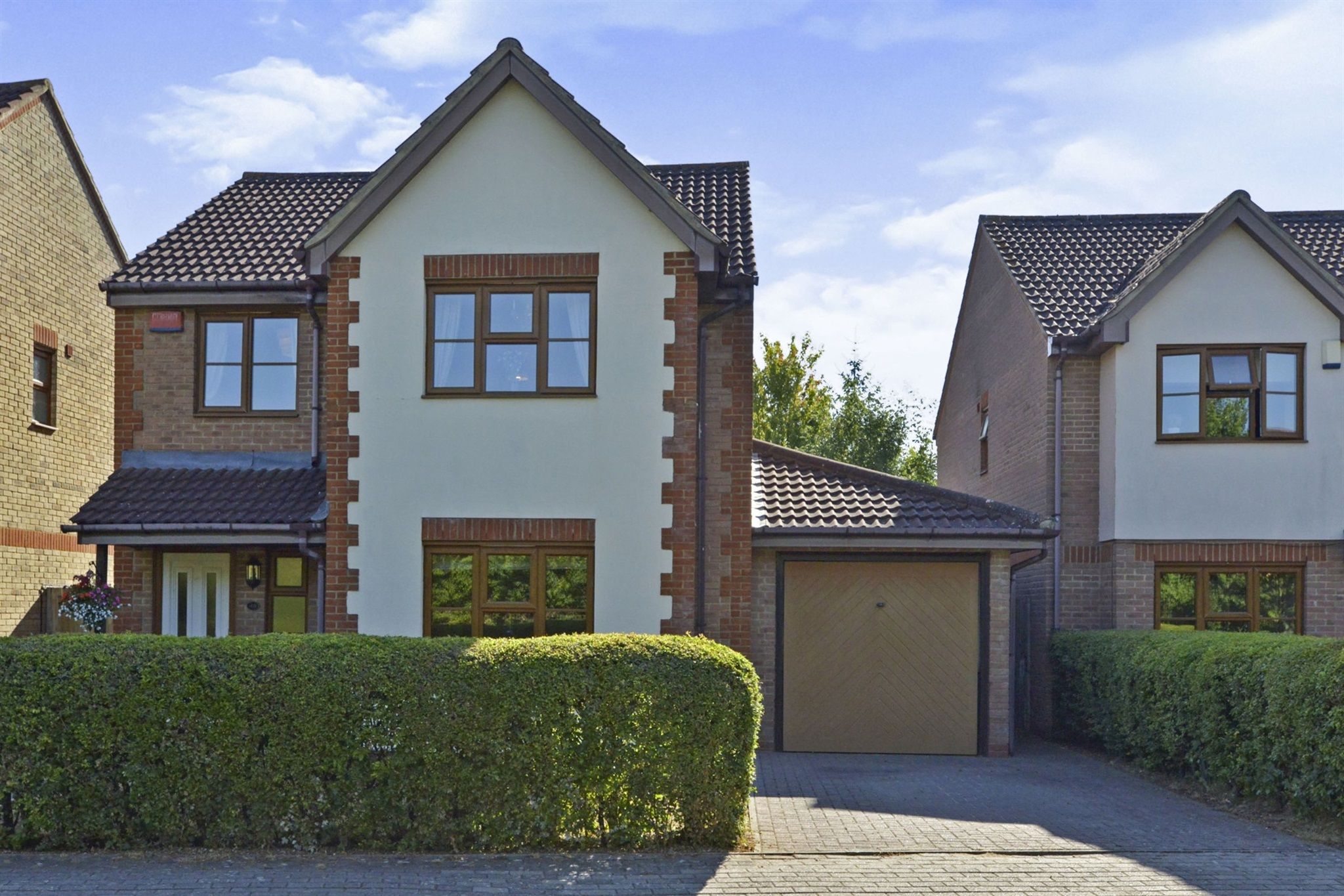 4 bed detached house for sale in Hengistbury Lane, Tattenhoe, Milton