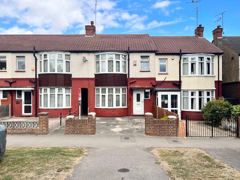 3 bed terraced house for sale in Poynters Road, Luton LU4 Zoopla