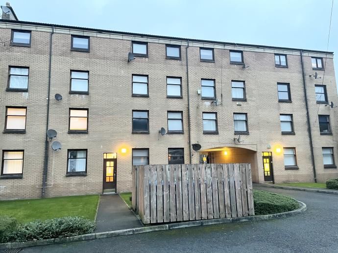 2 bed flat to rent in 3/2, 1650 Shettleston Road, Glasgow G32 Zoopla