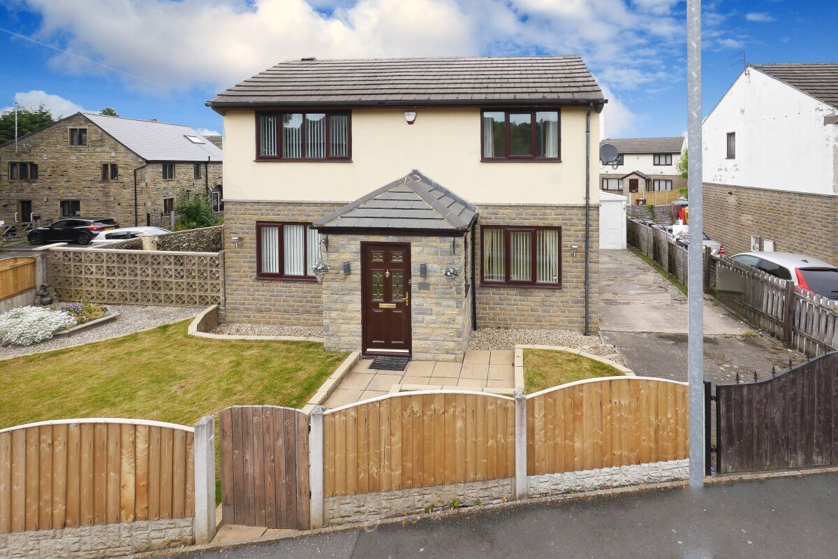 Birks Fold, Bradford BD7  
