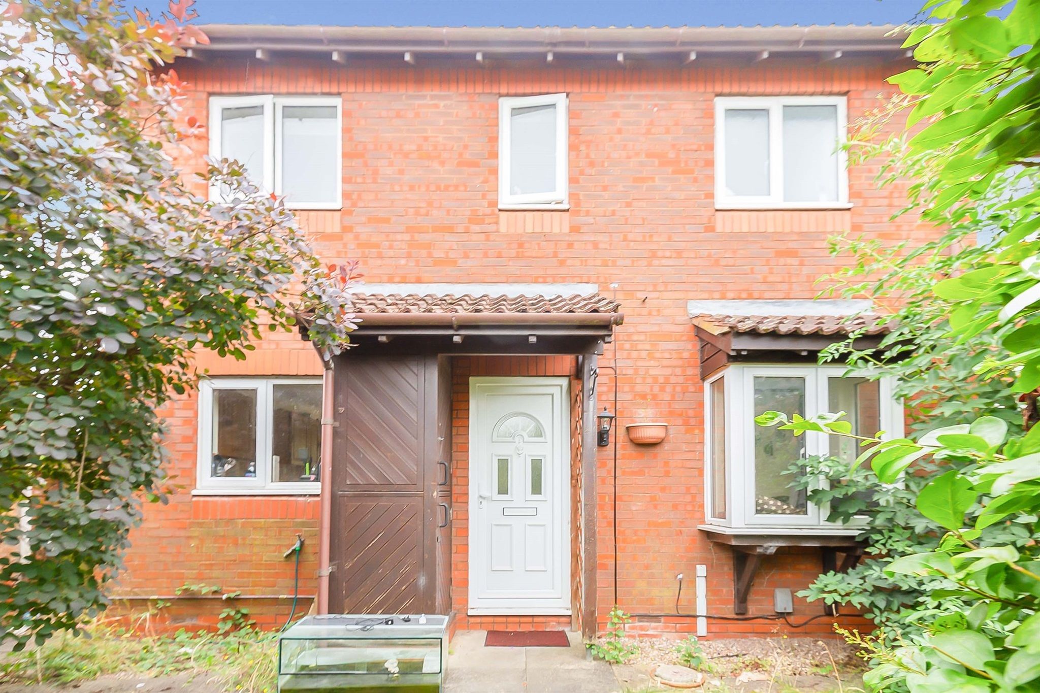 2 bed end terrace house for sale in Lisburn Path, Aylesbury HP20 Zoopla