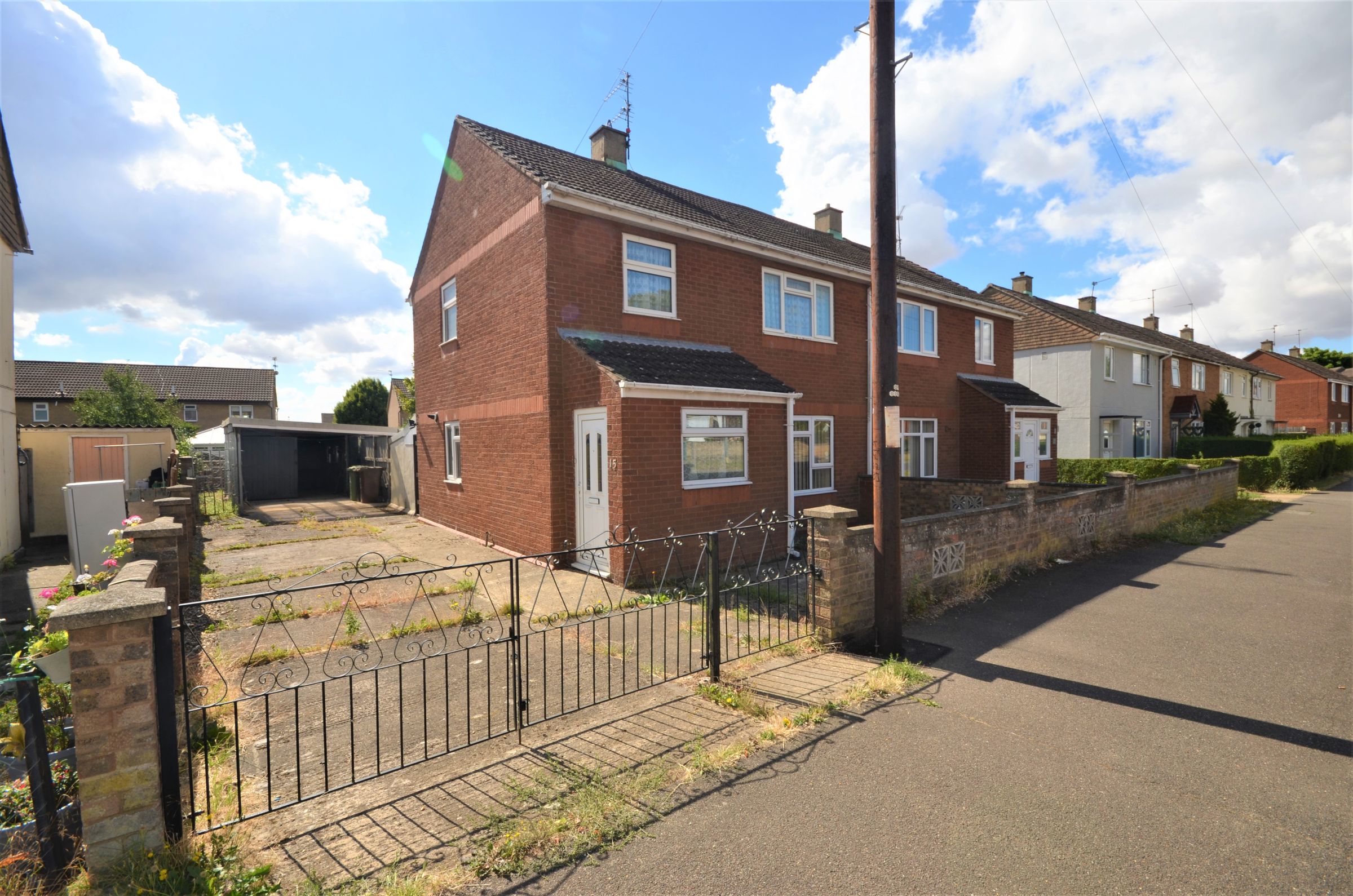 3 bed semidetached house for sale in Willow Brook Road, Corby NN17