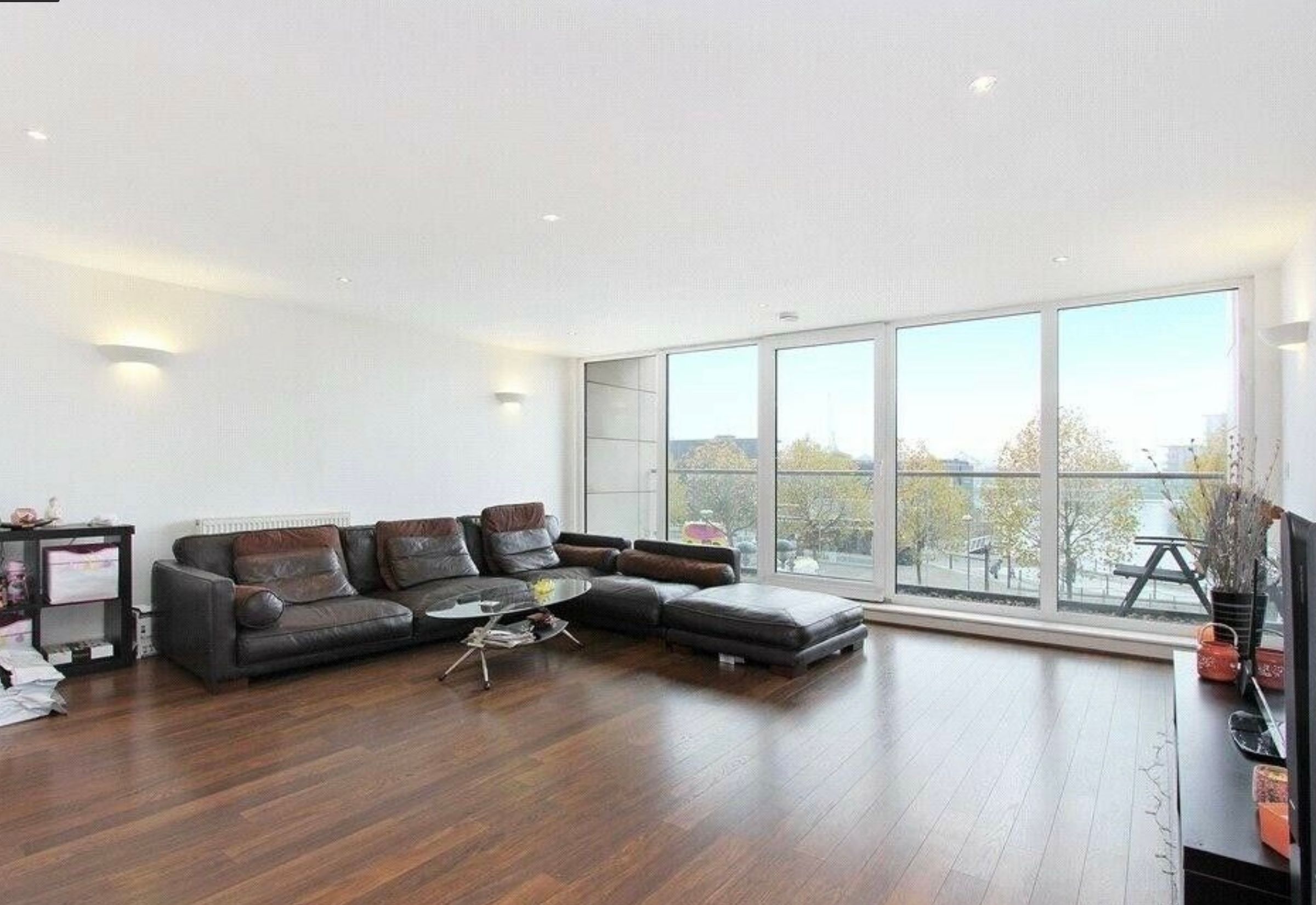 Western Gateway, Canary Wharf E16