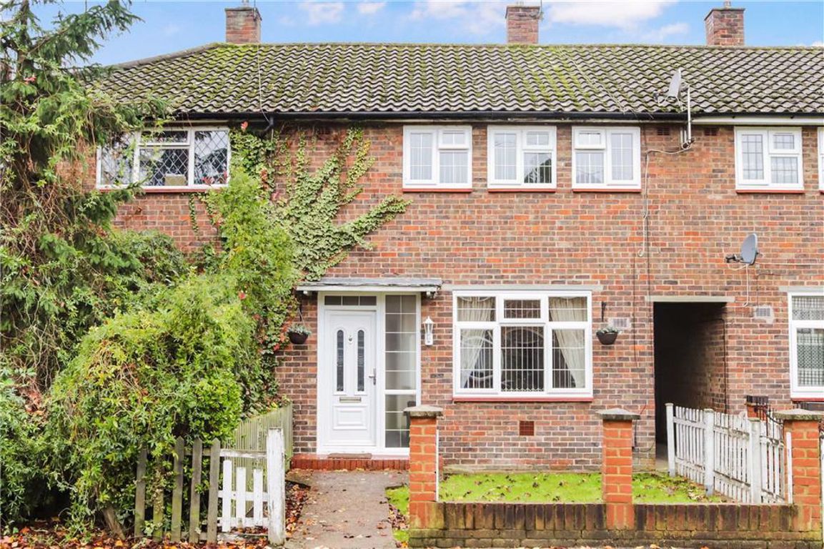 Dartmouth Green, Sheerwater, Woking, Surrey GU21