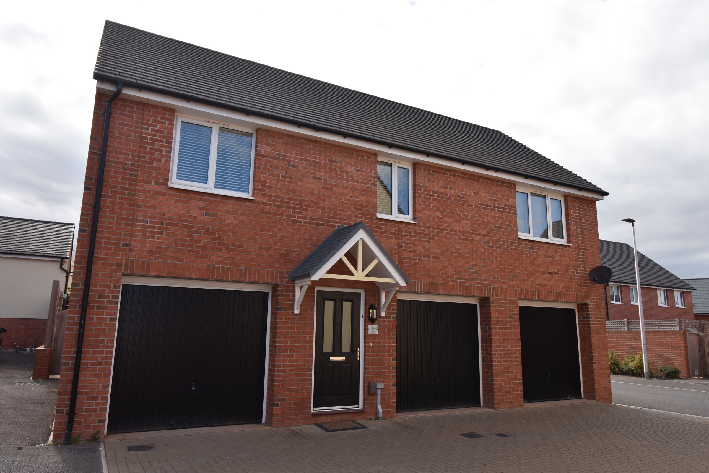 2 bed detached house to rent in Crabtree Close, Cranbrook, Exeter EX5 Zoopla
