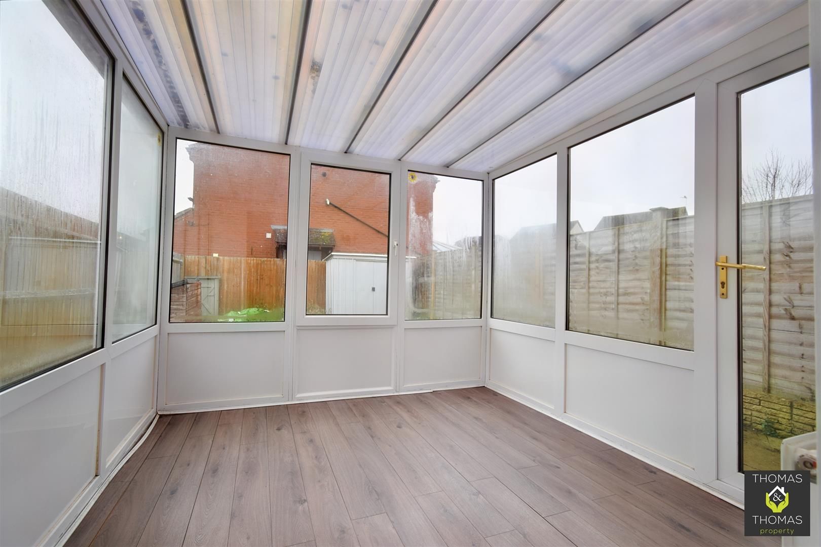 3 bed end terrace house for sale in Hasfield Close, Quedgeley