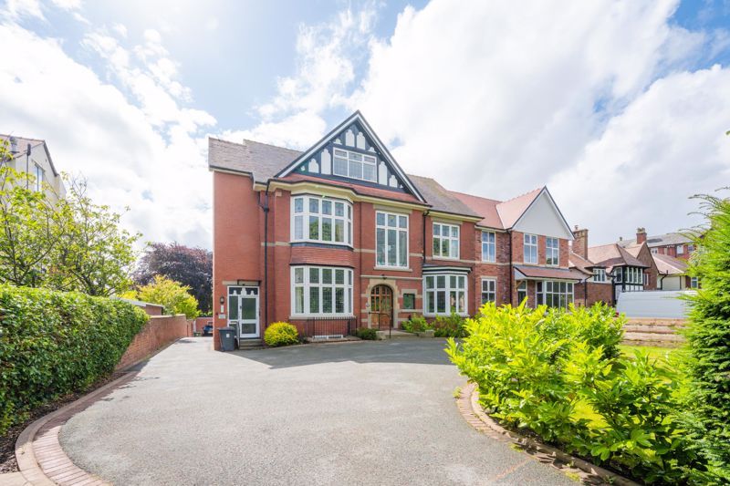 2 bed flat for sale in Argyle Road, Southport PR9 Zoopla