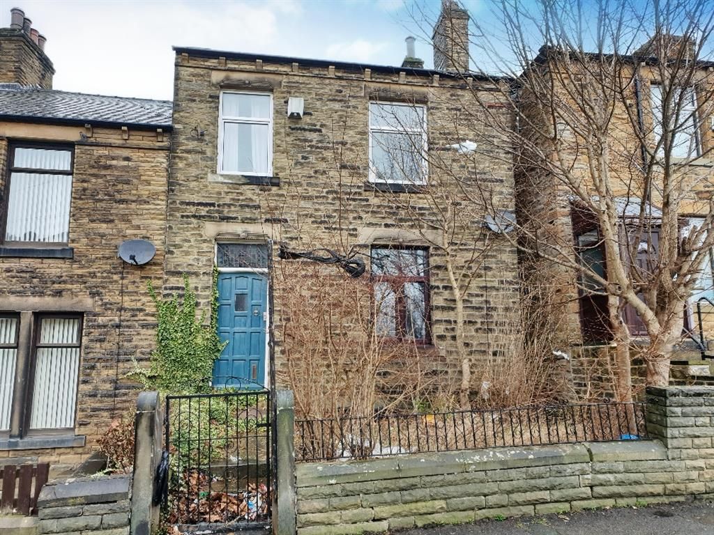 2 bed terraced house for sale in Mallinson Street, Dewsbury WF13 Zoopla