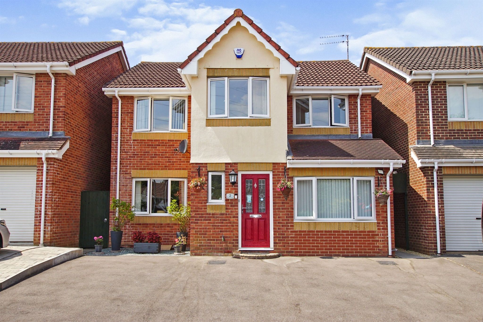 4 bed detached house for sale in Bampton Close, Emersons Green, Bristol