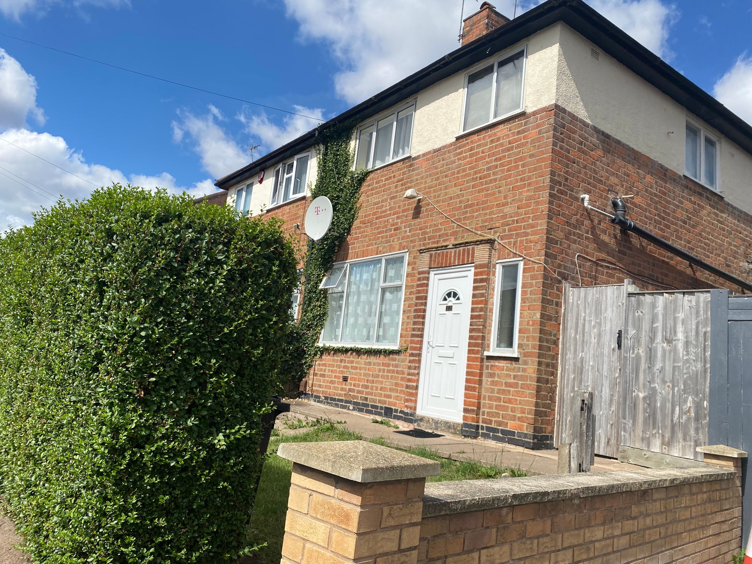 3 bed semidetached house to rent in Averil Road, Leicester LE5 Zoopla