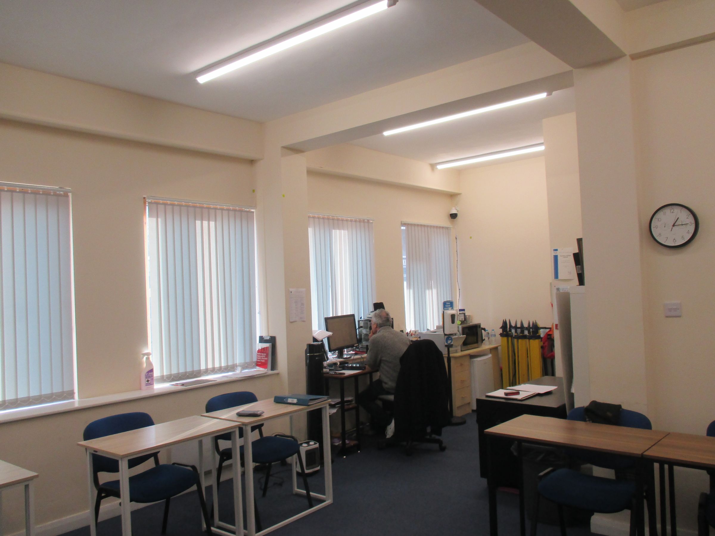 Office to let in Albert Place, Finchley Central, London N3 Zoopla