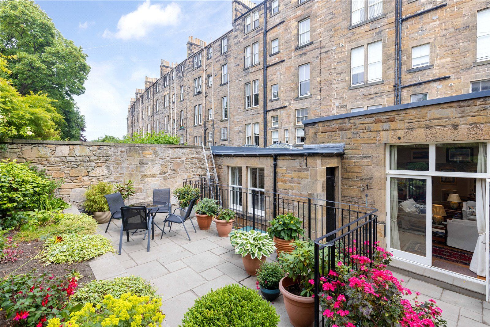 4 bed flat for sale in Eglinton Crescent, Edinburgh, Midlothian EH12