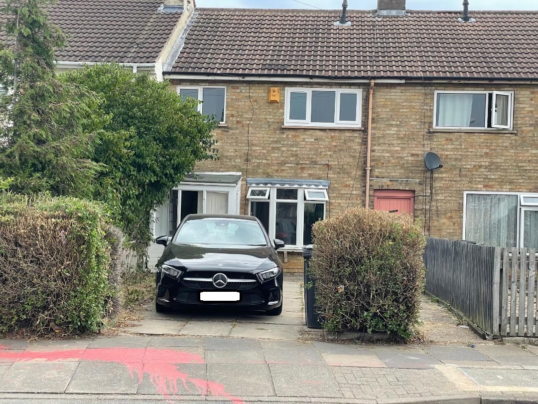 3 bed terraced house for sale in Holderness Road, Leicester LE4 Zoopla