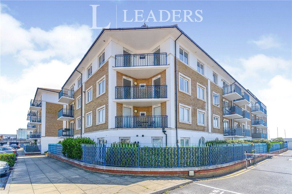 2 bed flat for sale in The Strand, Brighton Marina Village, Brighton