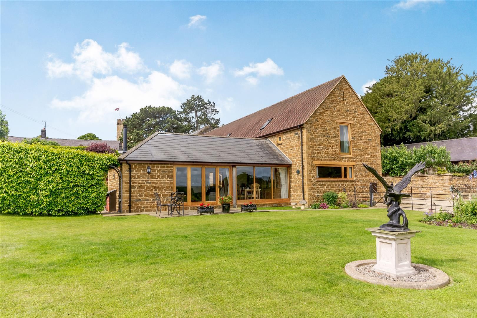 4 bed property for sale in Wardington, Banbury, Oxfordshhire OX17 Zoopla