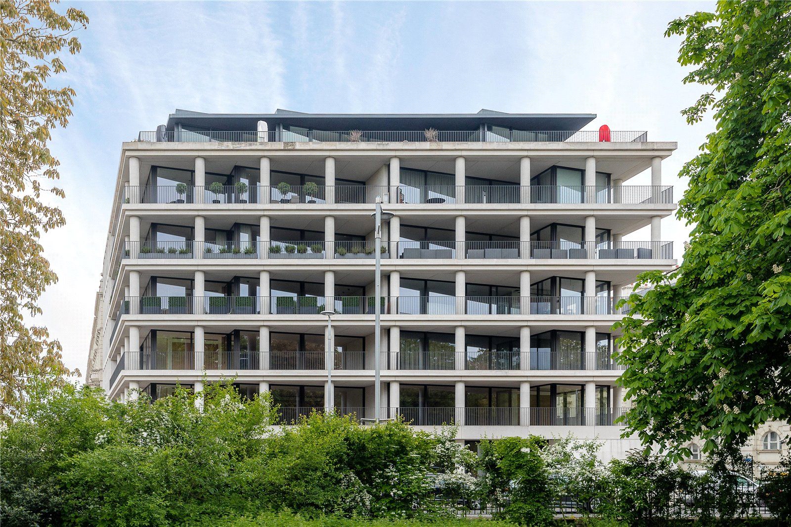 One Kensington Gardens 4 De Vere Gardens London W8  