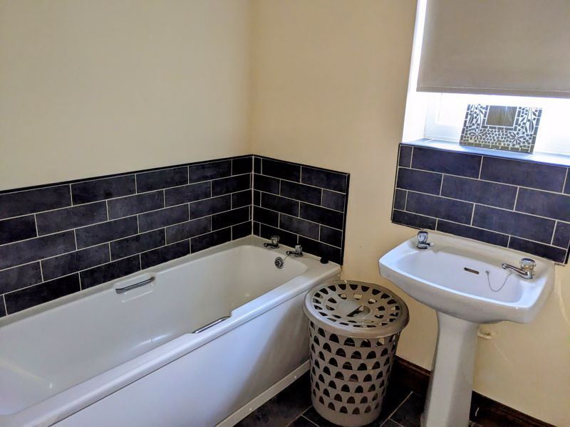 1 bed flat to rent in Mary Vale Road, Bournville, Birmingham B30 Zoopla