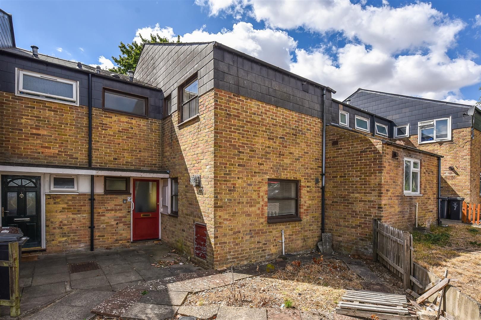 3 bed terraced house for sale in Genoa Court, Andover SP10 Zoopla