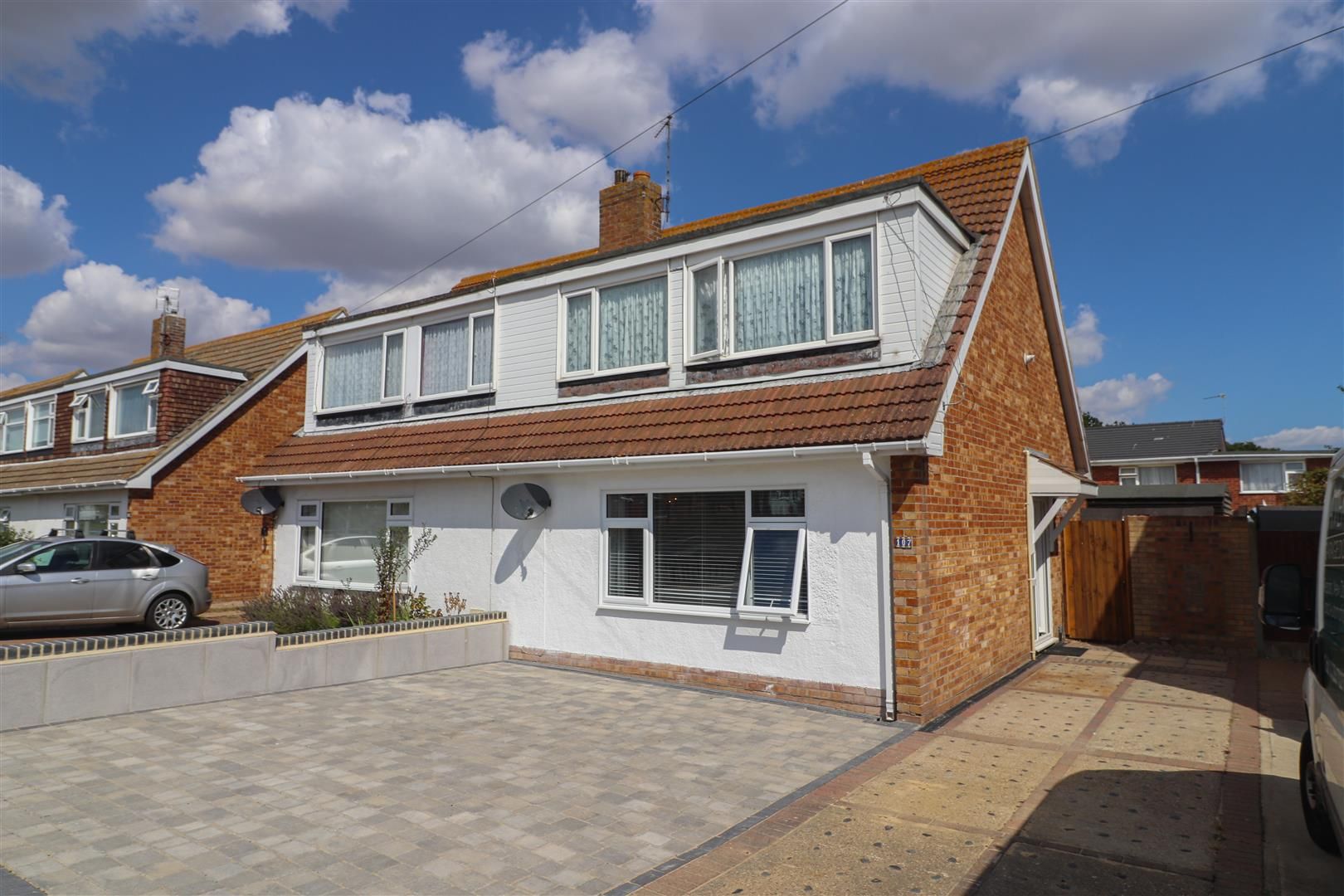 3 bed semidetached house for sale in Fleetwood Avenue, HollandOnSea