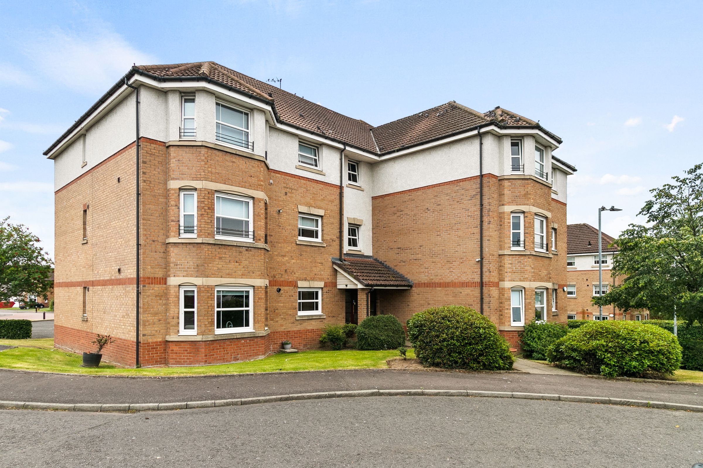 2 bed flat for sale in Myers Court, Bellshill, Lanarkshire ML4 Zoopla