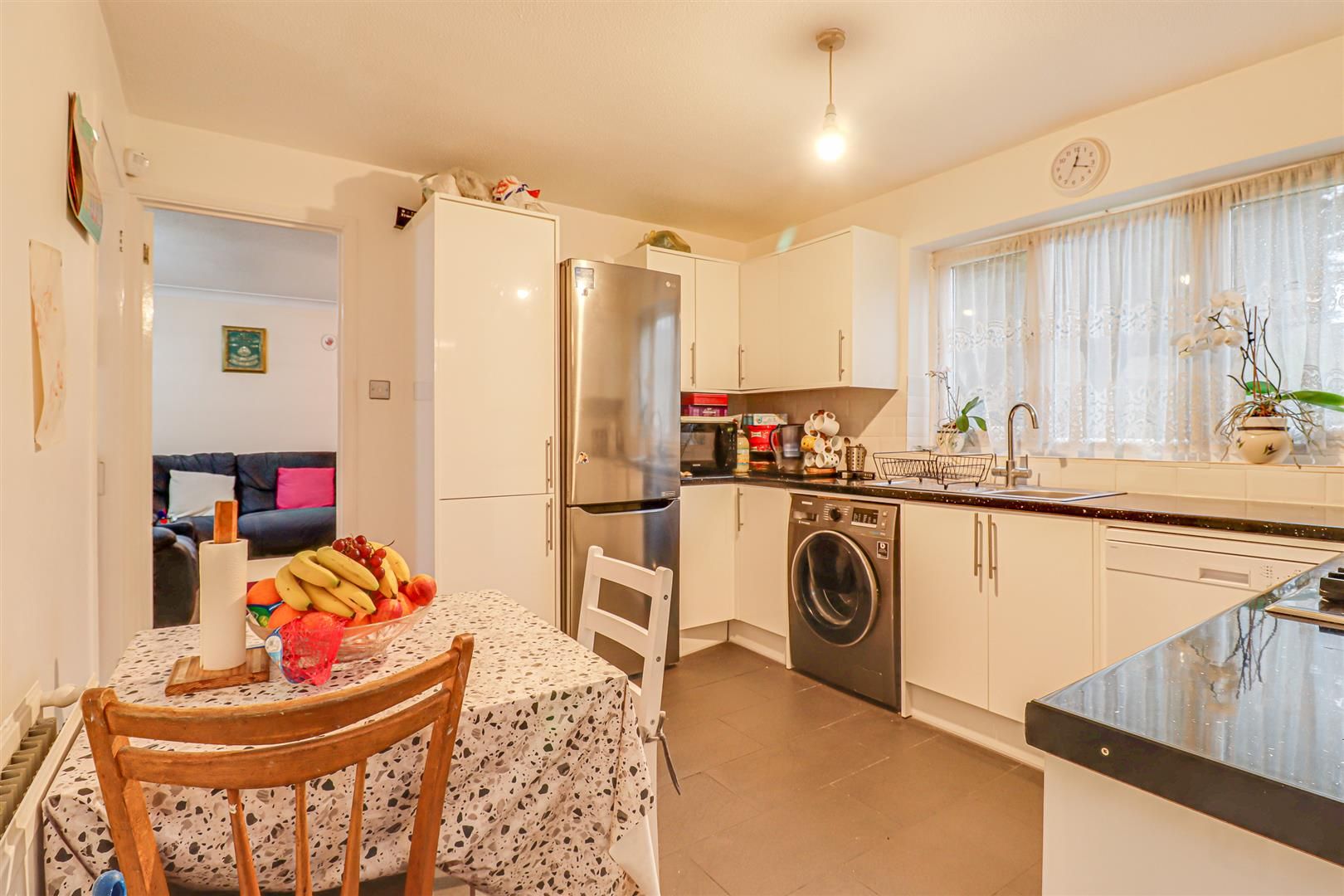 4 bed detached house for sale in Ilmington Drive, Burnt Mills SS13 Zoopla