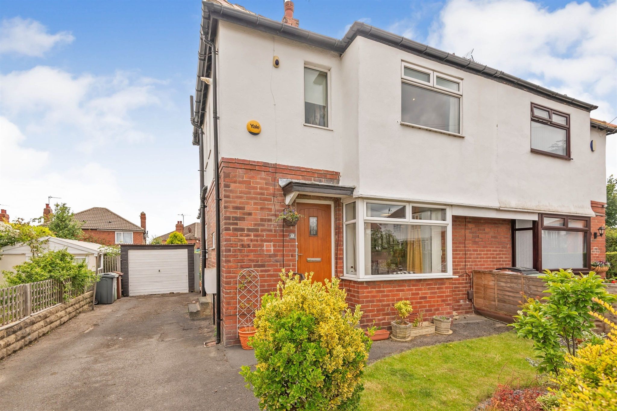 2 bed semidetached house for sale in Waterloo Crescent, Bramley, Leeds