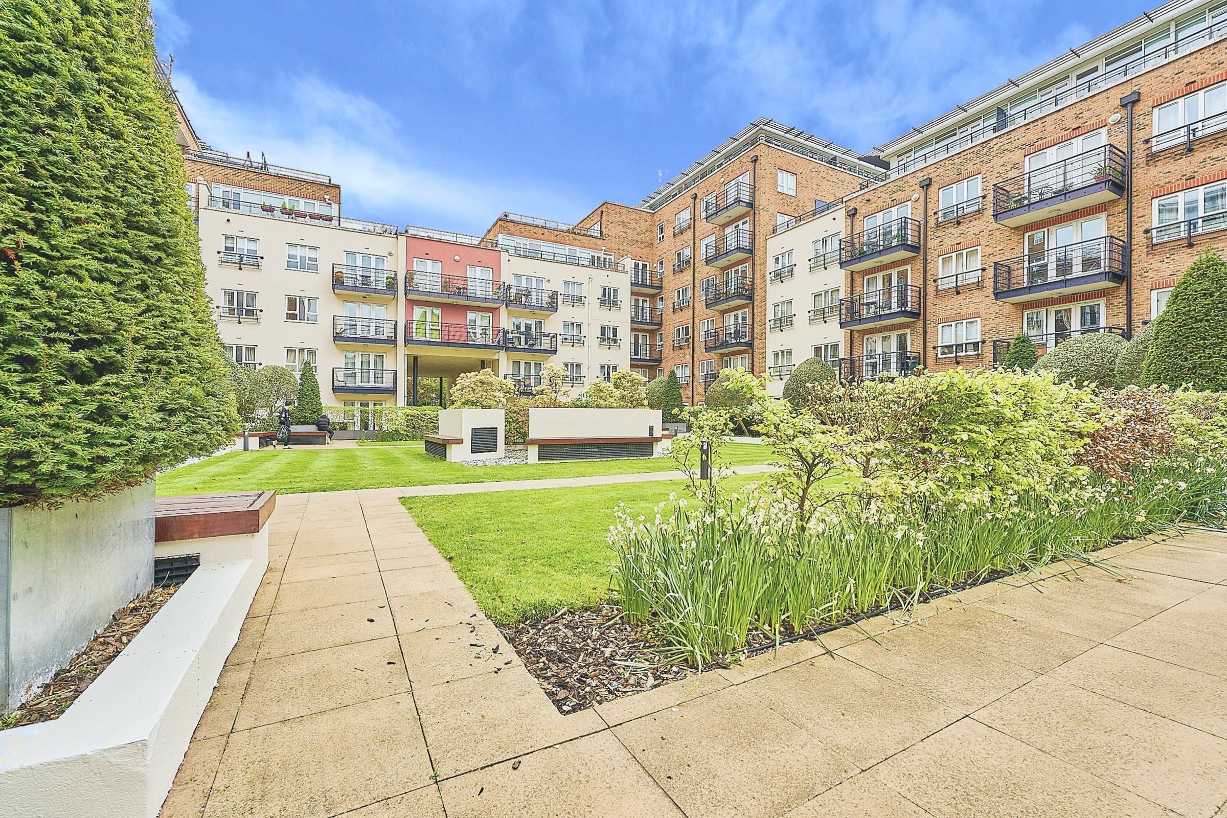 Studio for sale in Earlsfield House, Royal Quarter, Kingston Upon