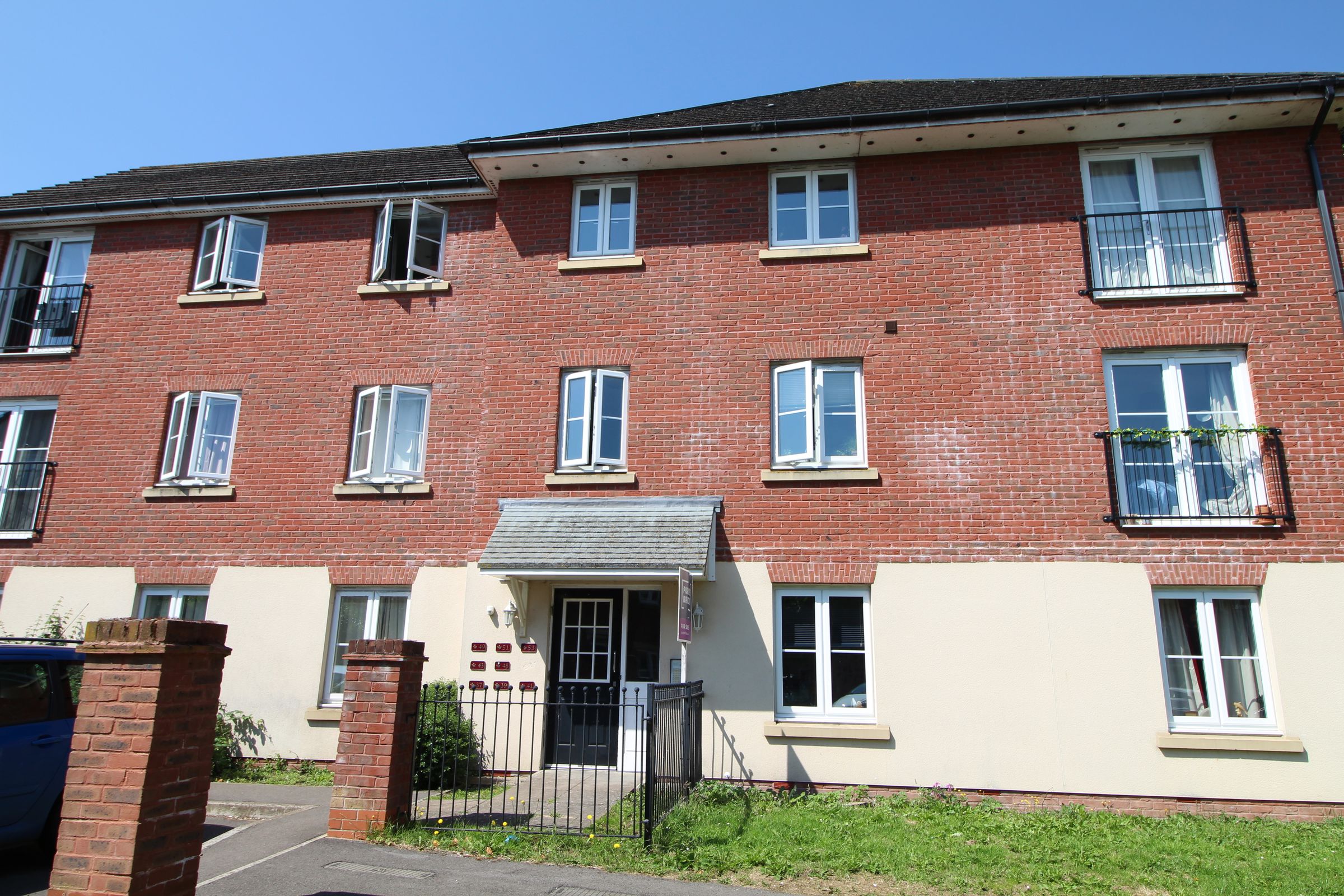 1 bed flat to rent in Barley Leaze, Chippenham SN14 Zoopla