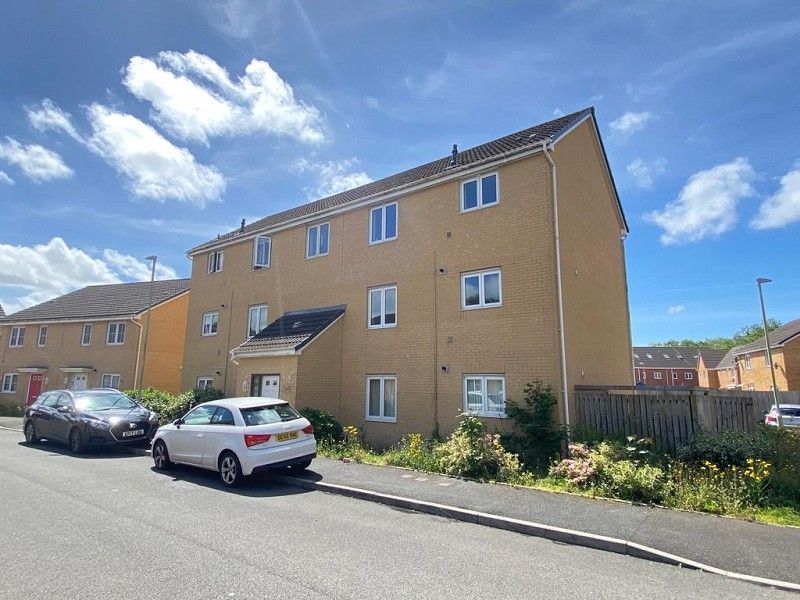 2 bed flat for sale in Ffordd Maendy, Sarn, Bridgend, Bridgend County