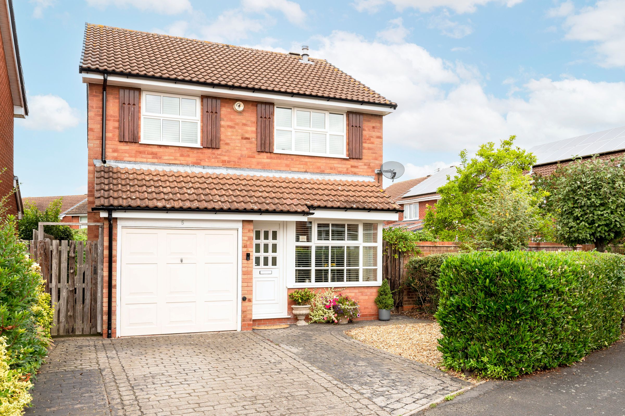3 bed detached house for sale in Sycamore Grove, Southam CV47 Zoopla