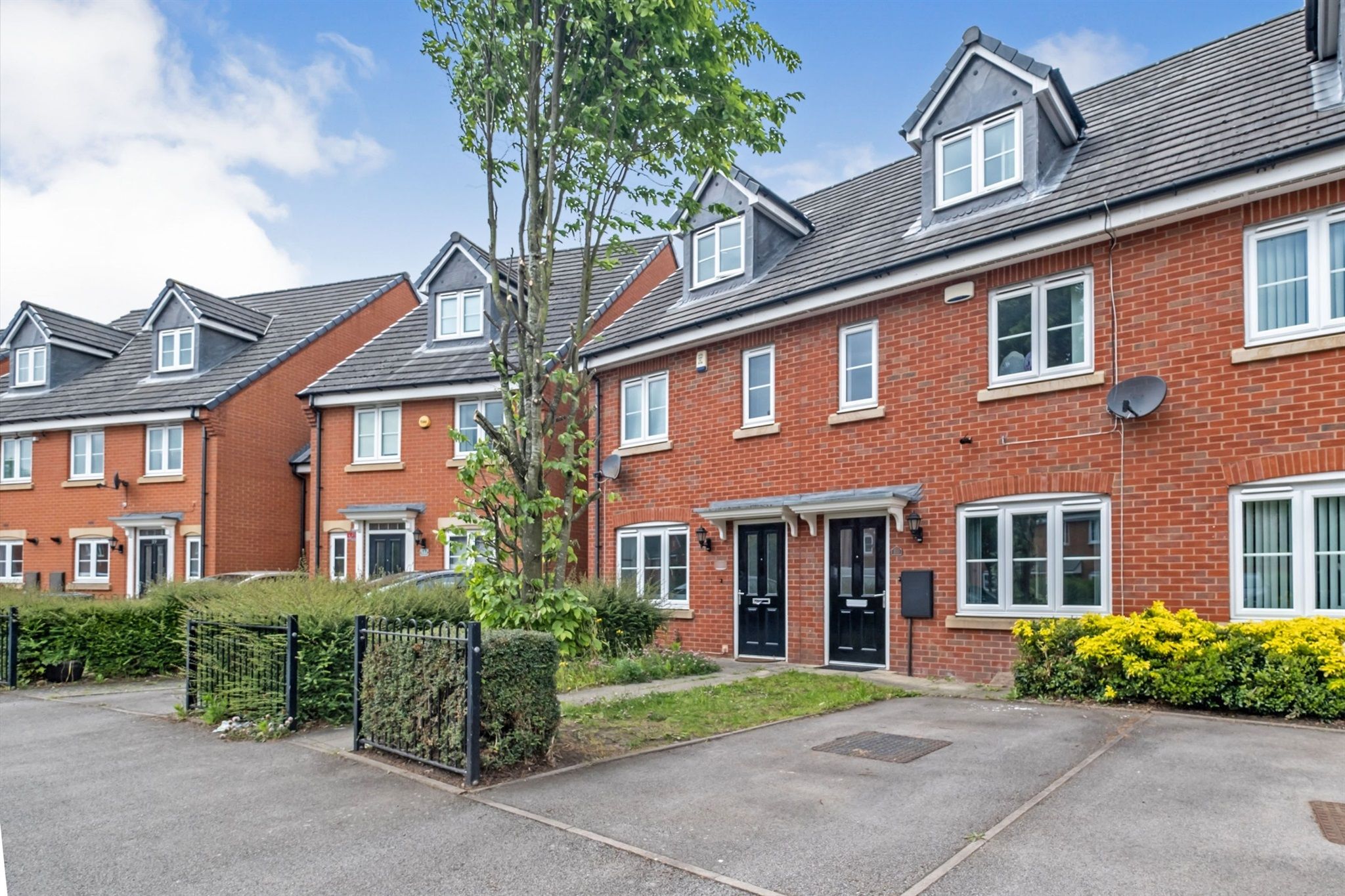 3 bed terraced house for sale in Close, Erdington, Birmingham