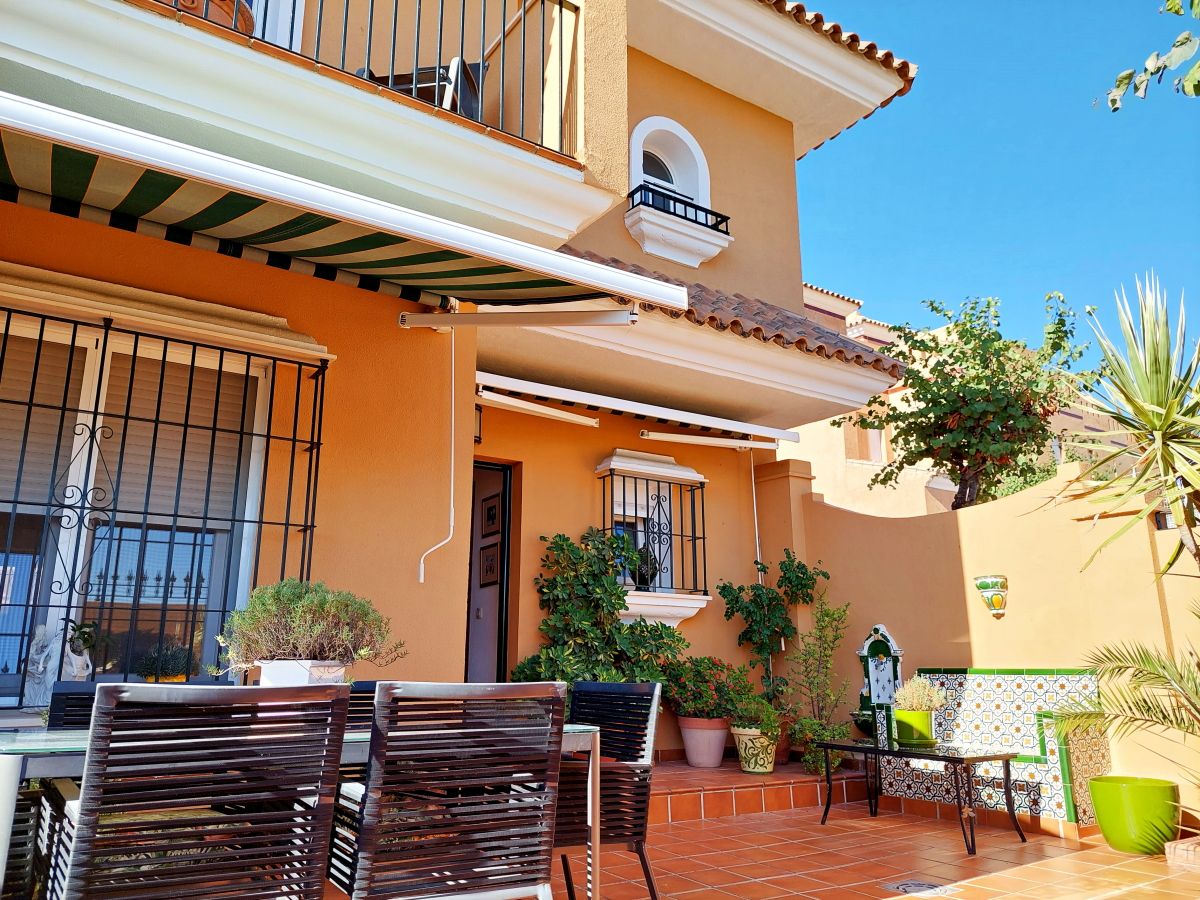 3 bed town house for sale in Medina Sidonia, MedinaSidonia, Cádiz