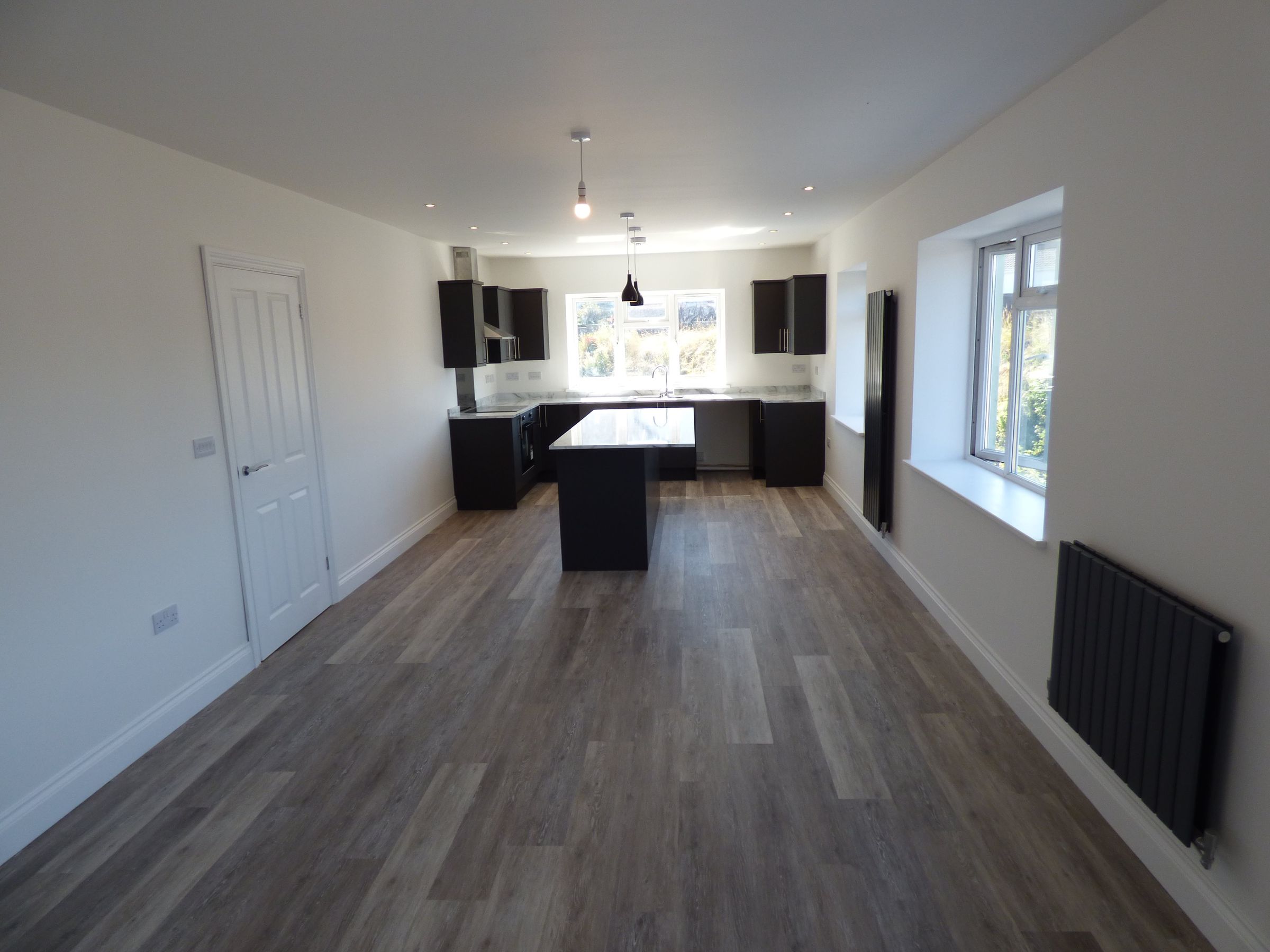 3 bed flat to rent in Heol Llanelli, Trimsaran, Llanelli SA17 Zoopla