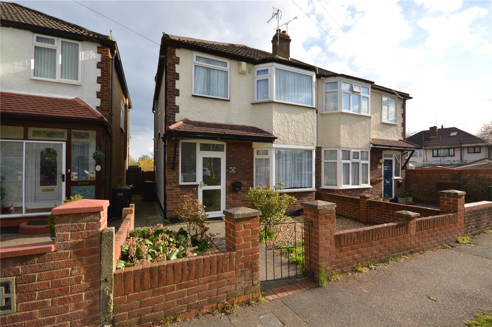 Moira Close, Luton, Bedfordshire LU3  