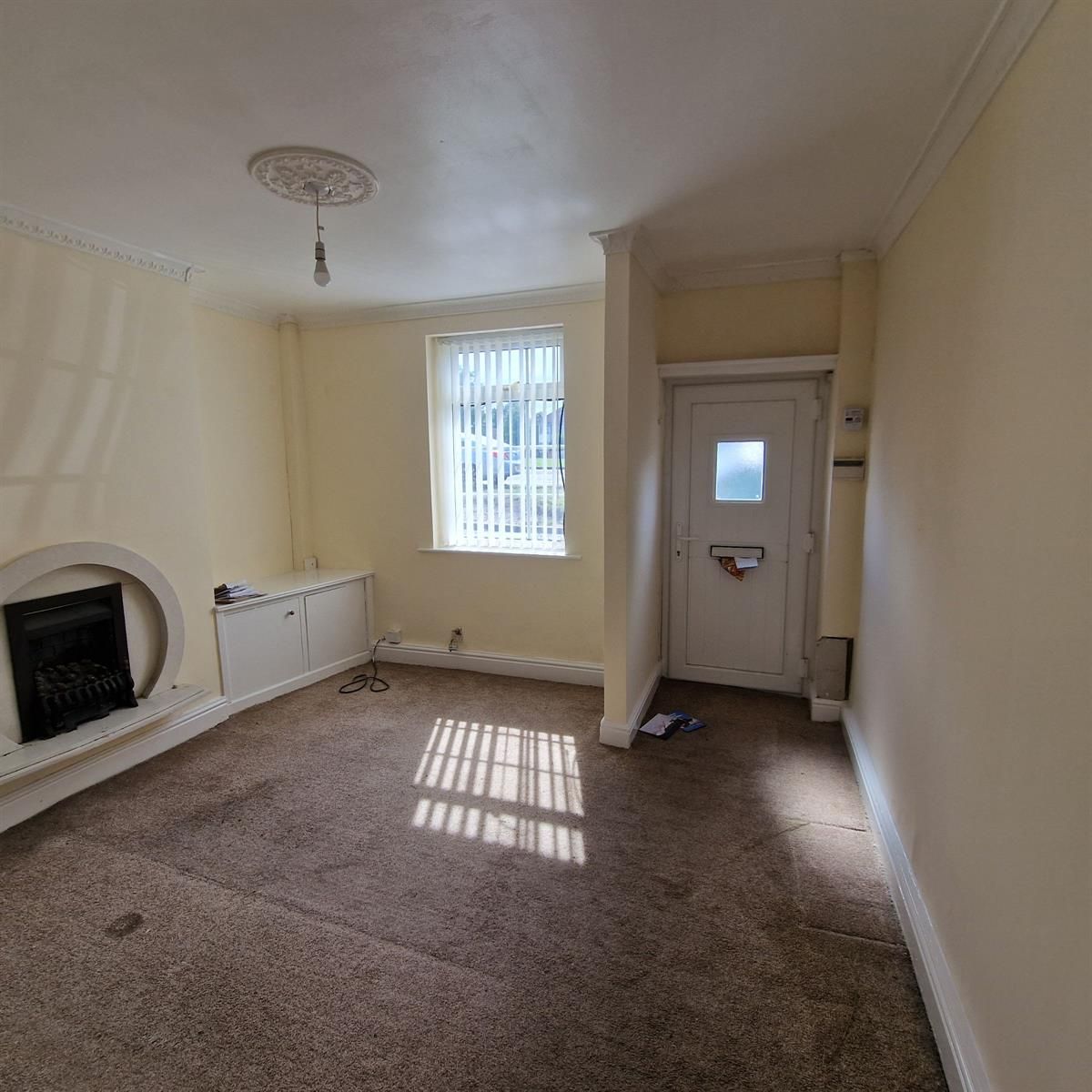 2 bed terraced house to rent in Charnock Cottages, Lower House Lane