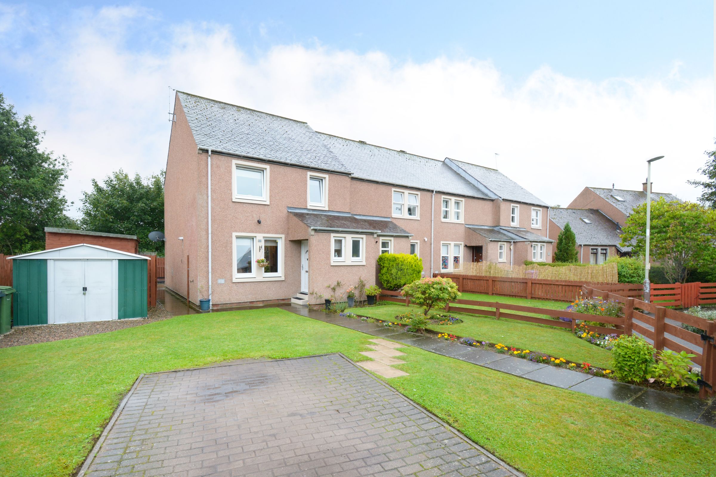 3 bed end terrace house for sale in Kinnaird Place, Brechin DD9 Zoopla