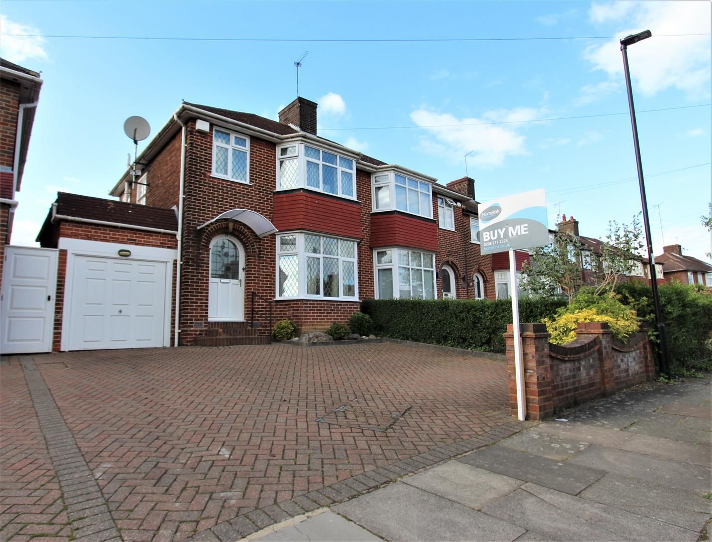 3 bed semidetached house for sale in Fountains Crescent, Southgate N14