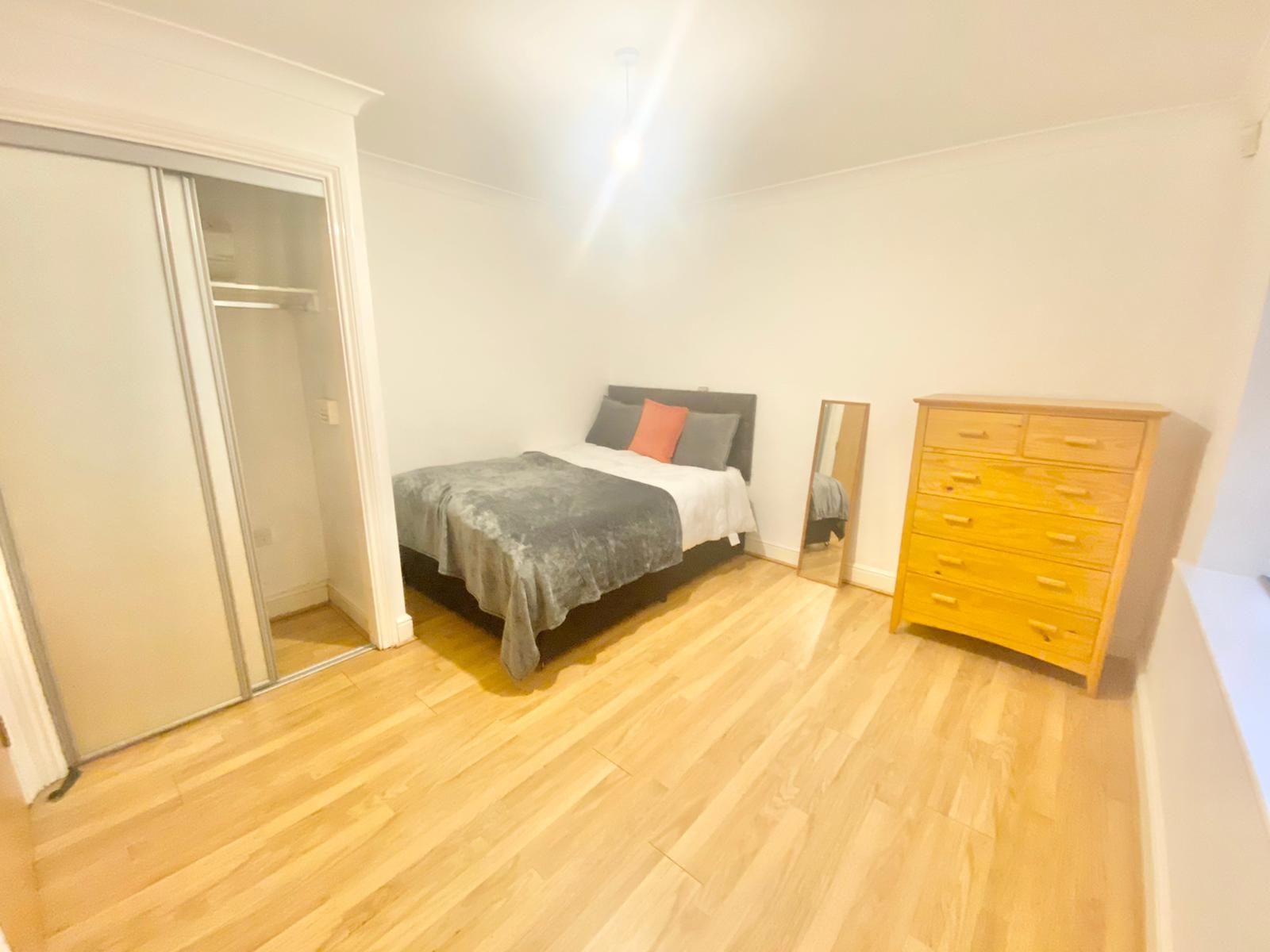 8 bed town house for sale in Summerfield Crescent, Birmingham B16 Zoopla