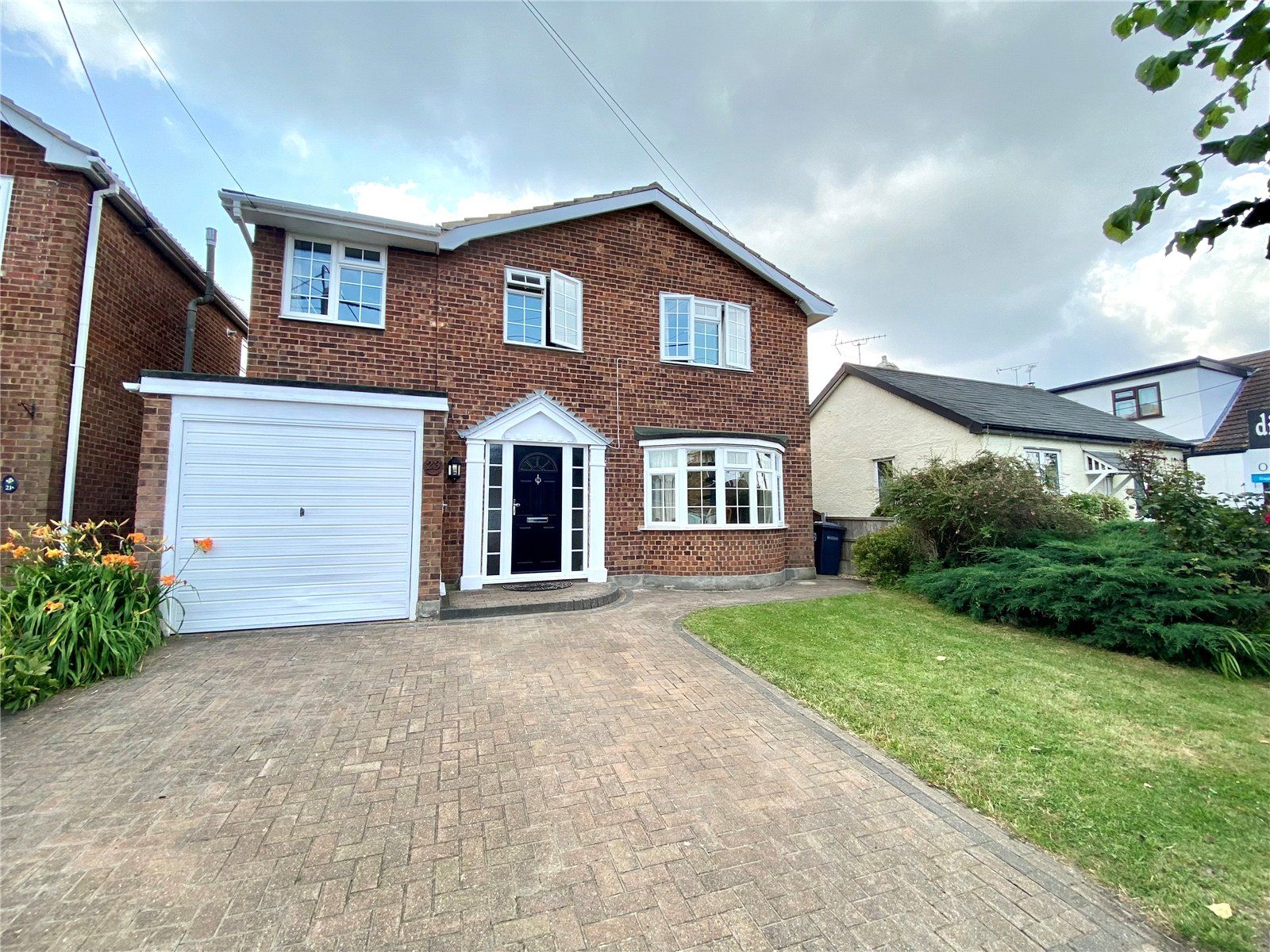Philbrick Crescent East, Rayleigh, Essex SS6  