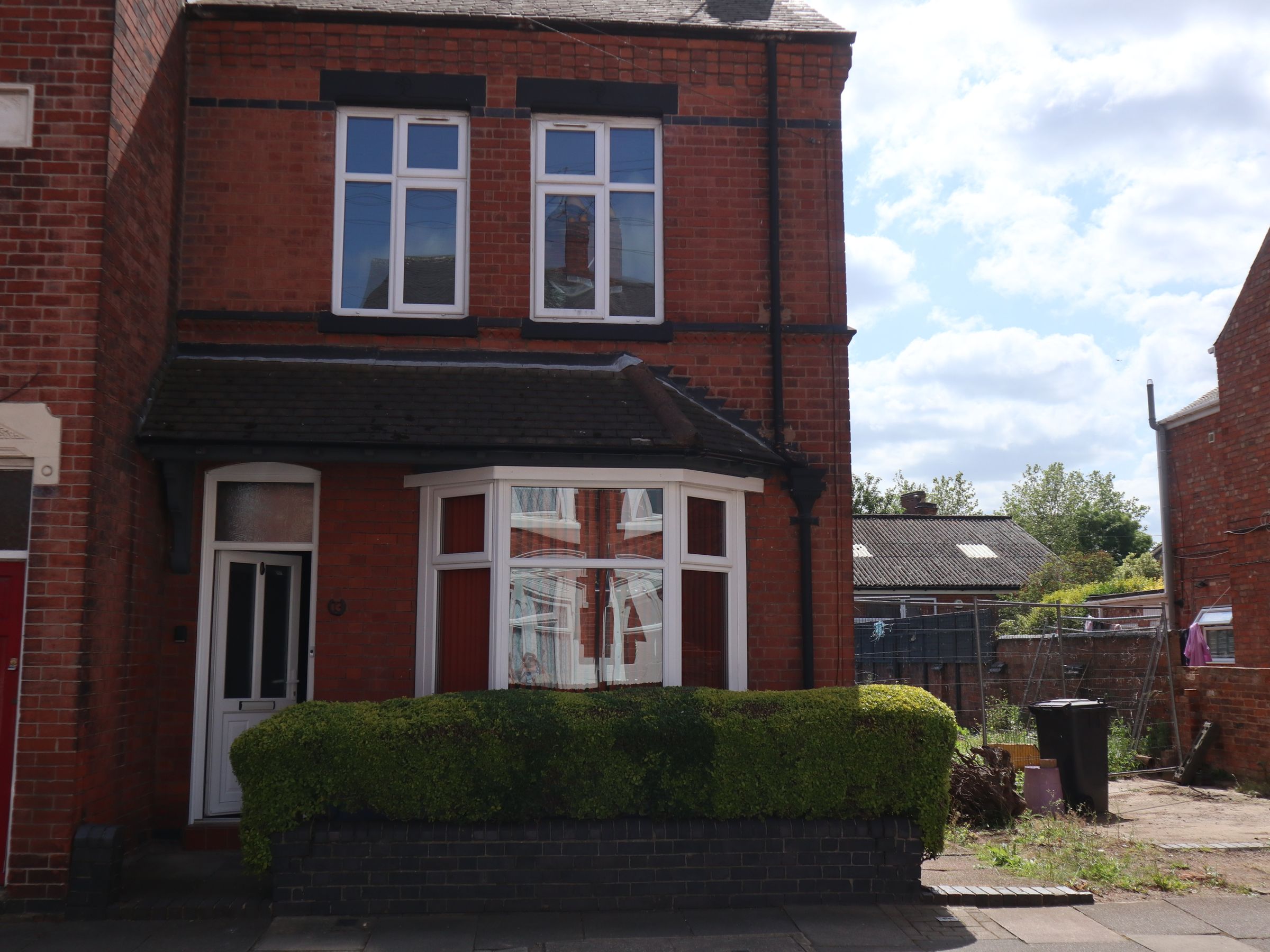 2 bed town house to rent in Anchor Street, Leicester LE4 Zoopla