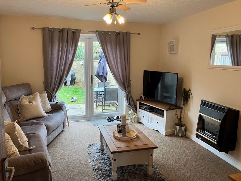 2 bed semidetached house for sale in Hillingdon Court, Abbey Manor