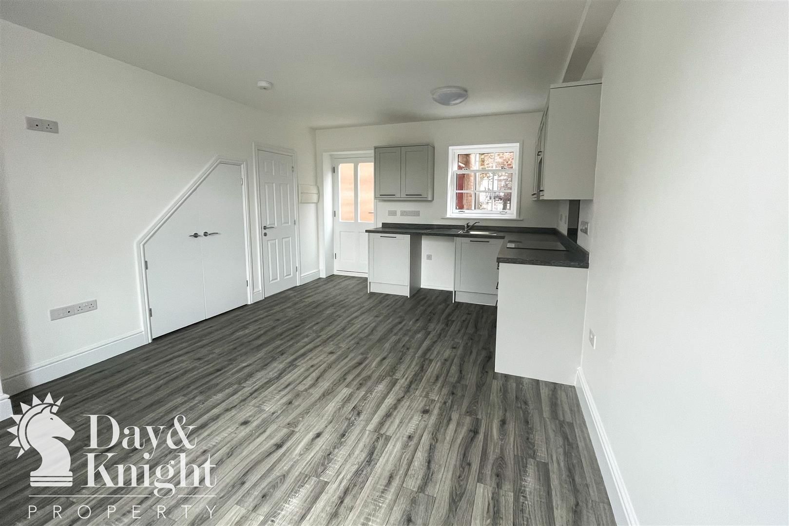 2 bed terraced house to rent in Stonecutters Way, Great Yarmouth NR30