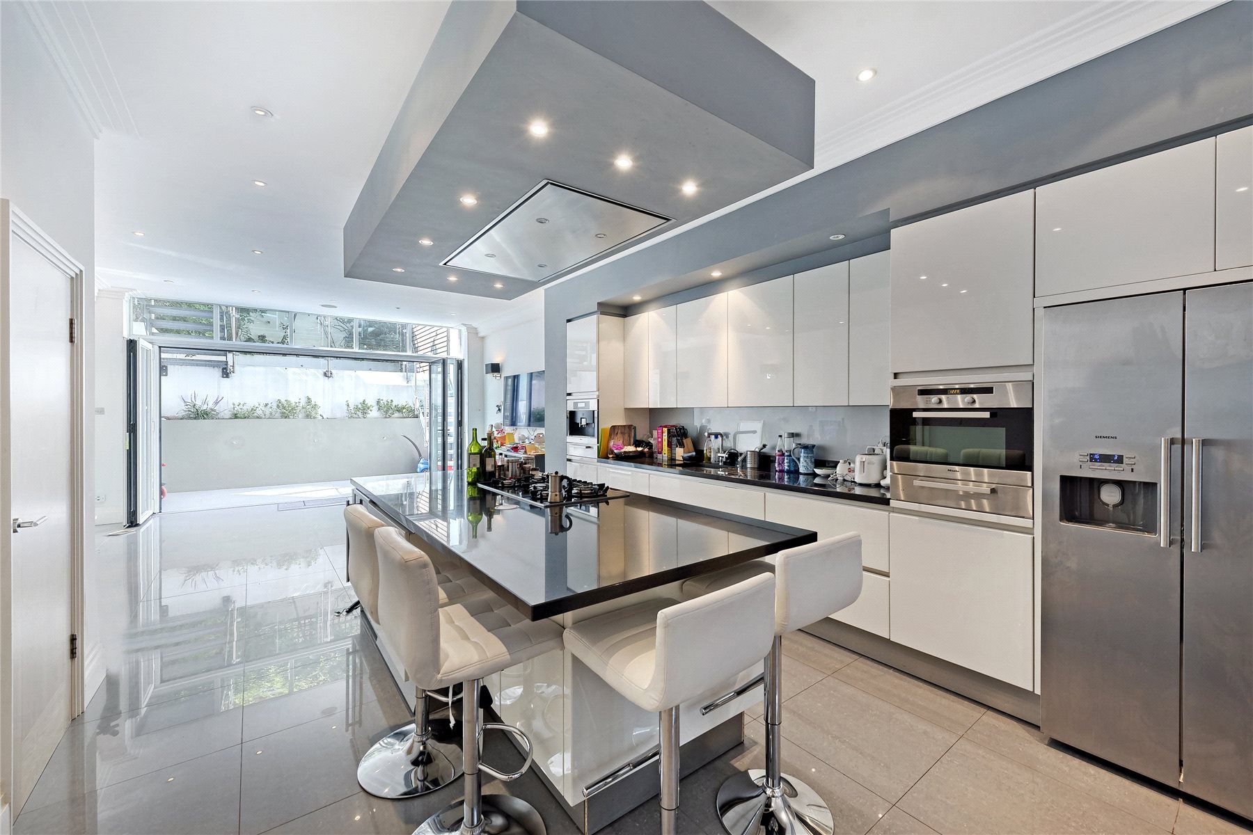 Chesilton Road, Parsons Green, Fulham, London SW6  