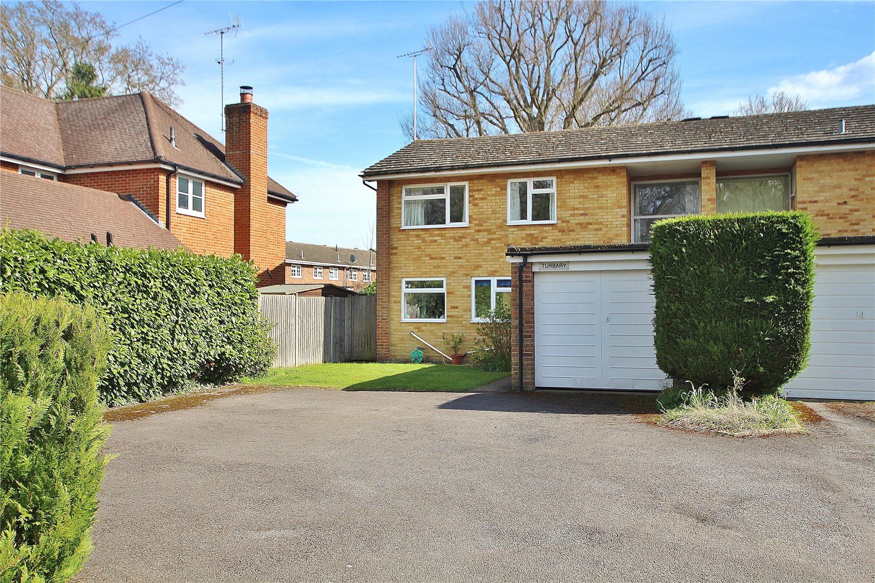 5 bed semidetached house for sale in Bisley, Woking, Surrey GU24 Zoopla