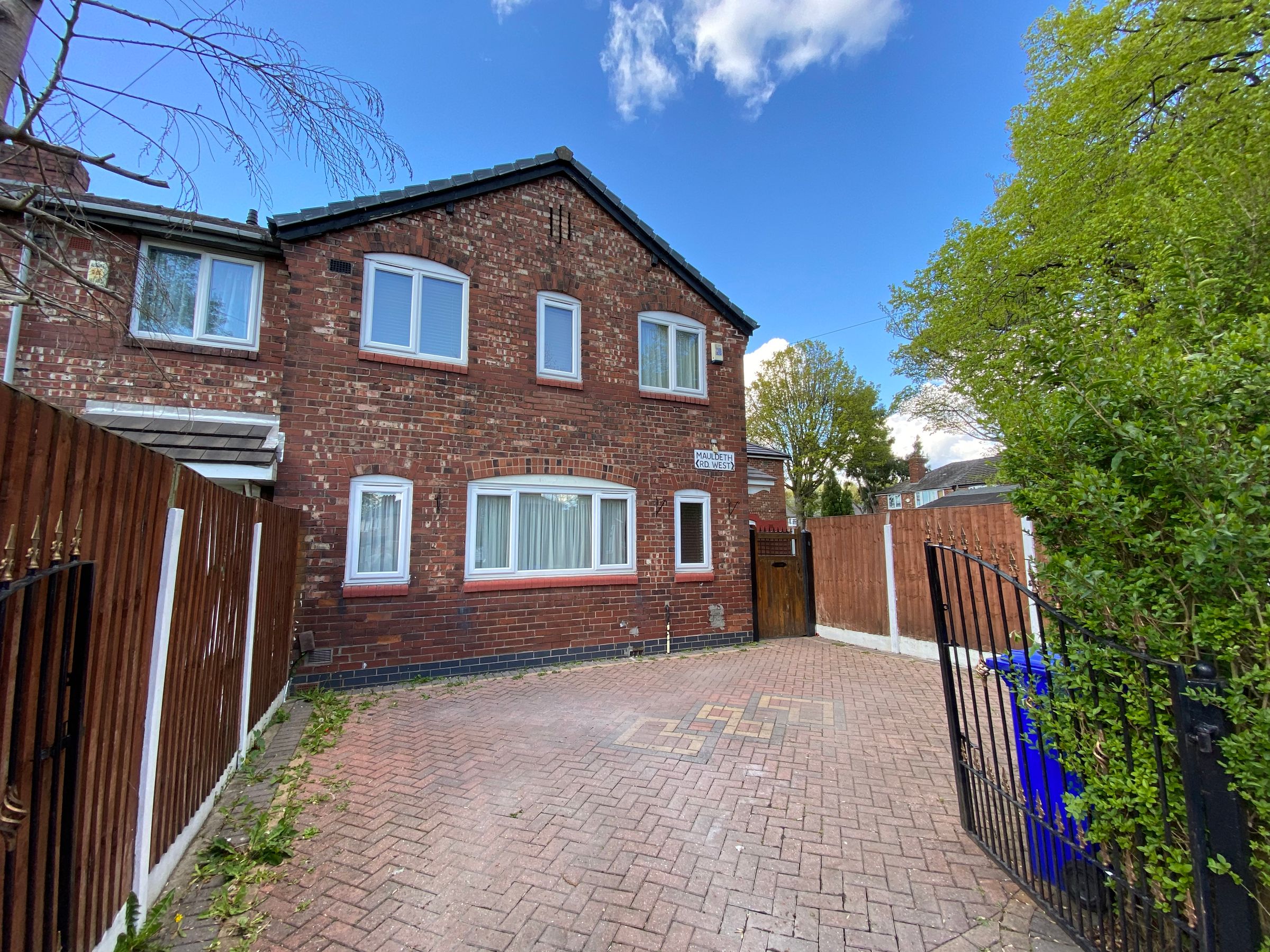 3 bed semidetached house to rent in Mauldeth Road West, Withington M20