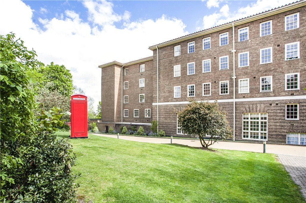 Gilbert Scott Building Scotts Avenue London SW15