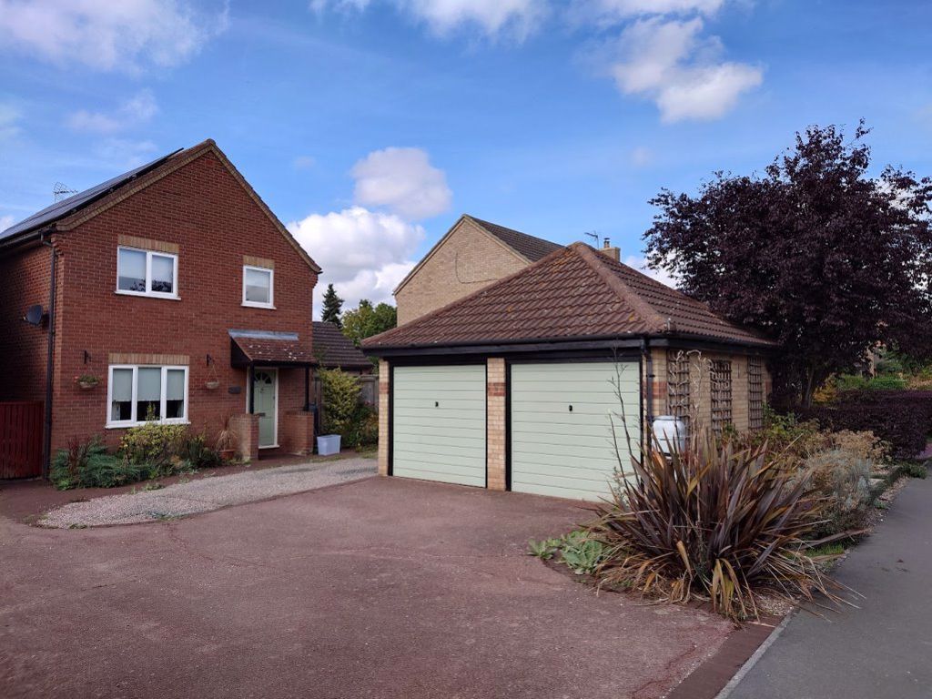 4 bed property to rent in Sebert Road, Bury St Edmunds IP32 Zoopla