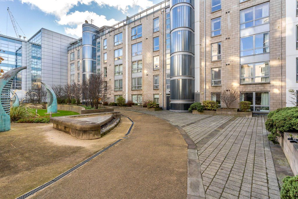 2 bed flat for sale in Gardner's Crescent, Edinburgh, Midlothian EH3